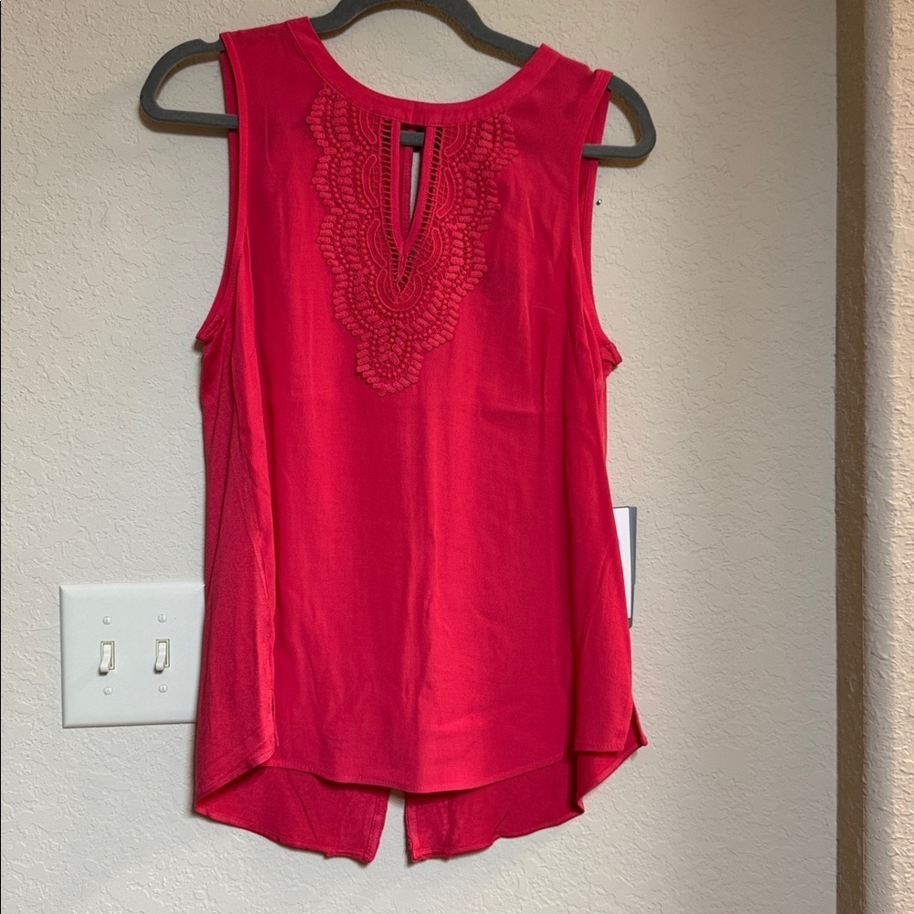 Daniel Rainn Sleeveless Coral Blouse Size M